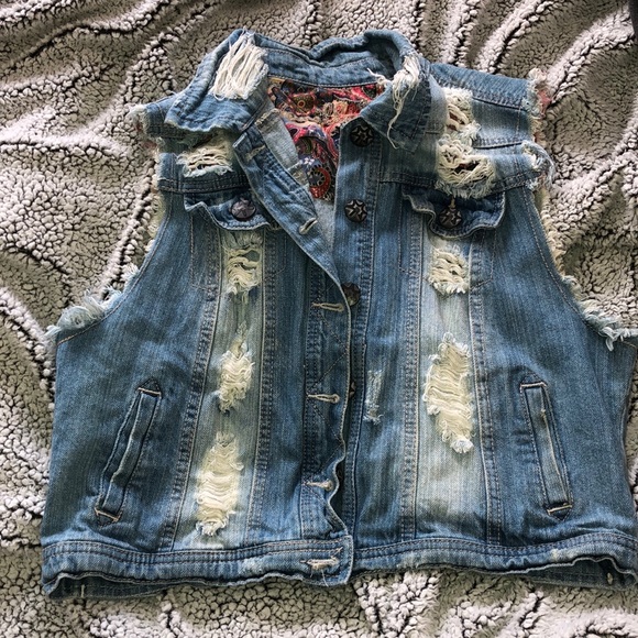 Vanilla Star Jackets & Blazers - Cut off jean jacket